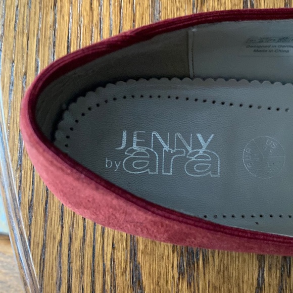 JENNY by ARA RED FLATS Sz 9,5 - Picture 2 of 11